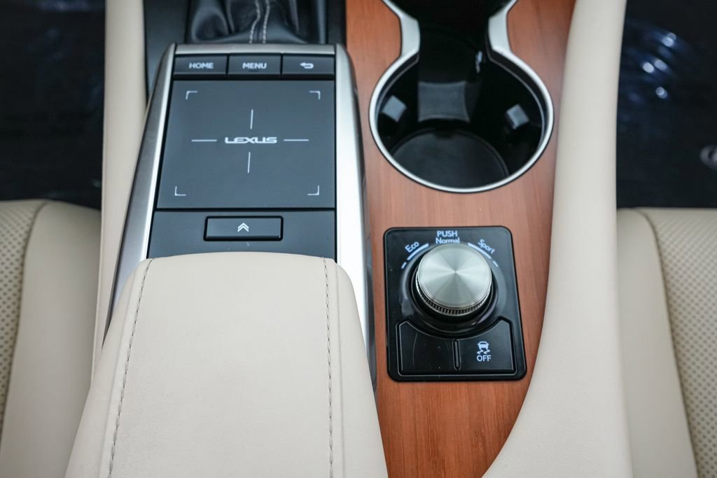 Used 2022 Lexus RX 350 FWD w/ Premium Package image 17