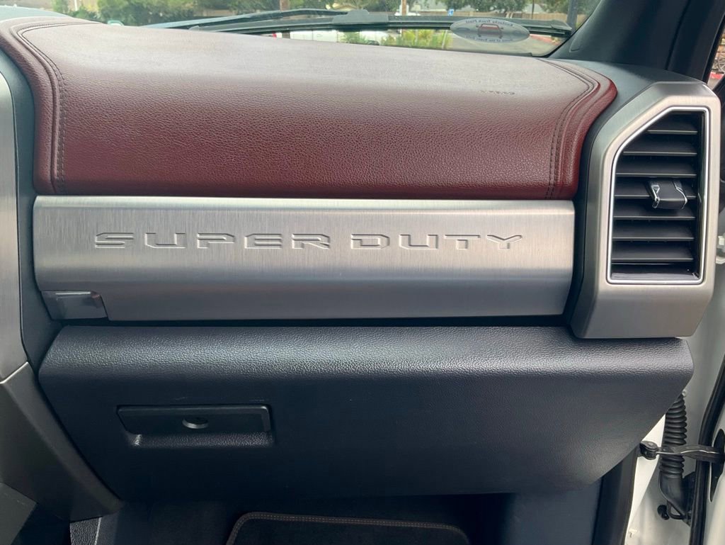 Certified 2022 Ford F350 Platinum w/ FX4 Off-Road Package image 79