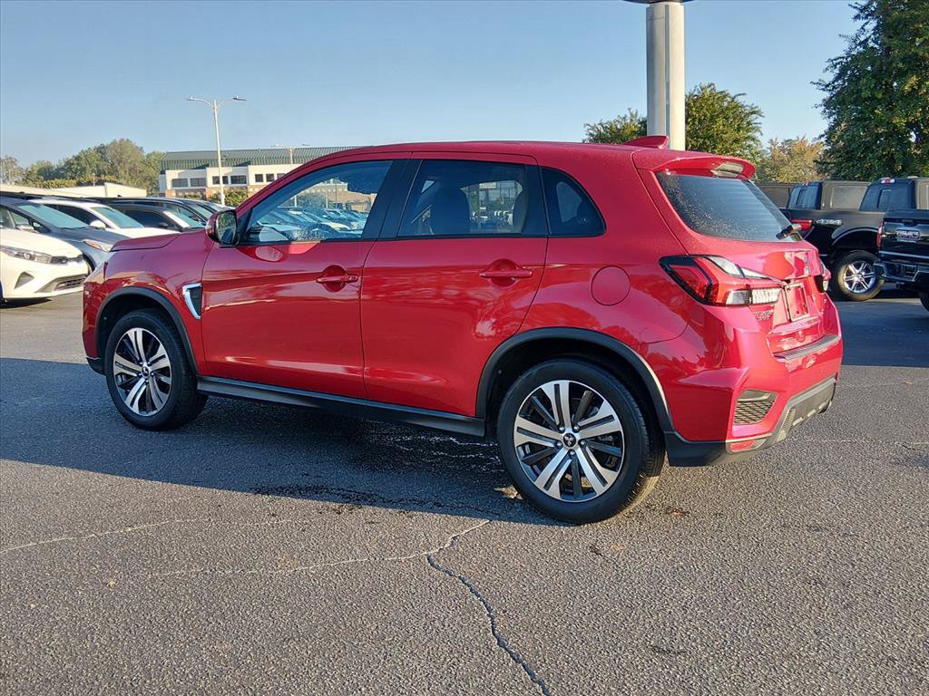 Used 2025 Mitsubishi Outlander Sport SE AWD/4WD image 6