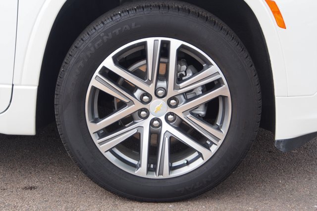 Used 2023 Chevrolet Traverse High Country FWD image 9