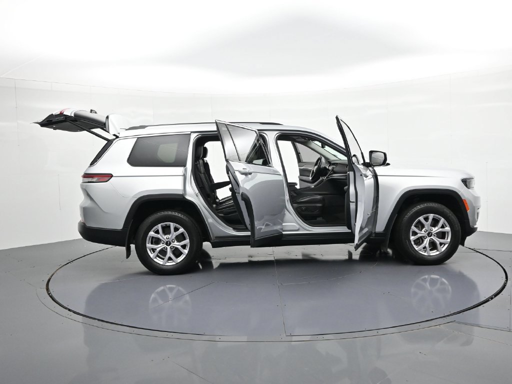 Used 2022 Jeep Grand Cherokee L Limited w/ Trailer Tow Group (B) AWD/4WD image 27