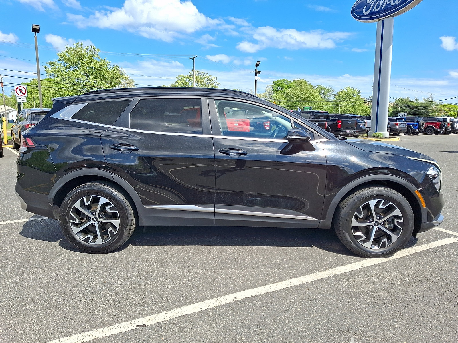 Used 2023 Kia Sportage EX w/ EX Premium Package AWD/4WD image 12