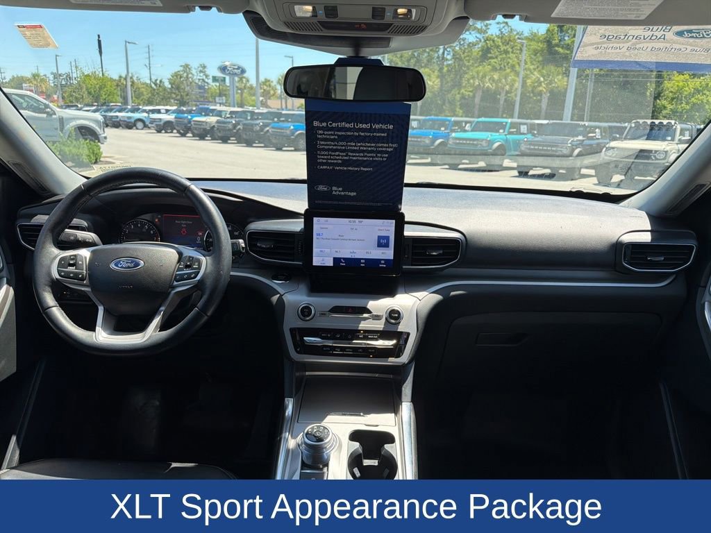 Certified 2023 Ford Explorer XLT w/ Equipment Group 202A RWD image 18