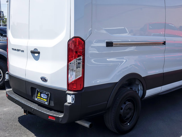 Certified 2023 Ford Transit 250 Medium Roof RWD image 7