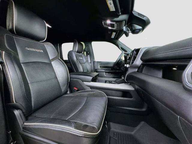 Used 2023 RAM 2500 Laramie AWD/4WD image 15