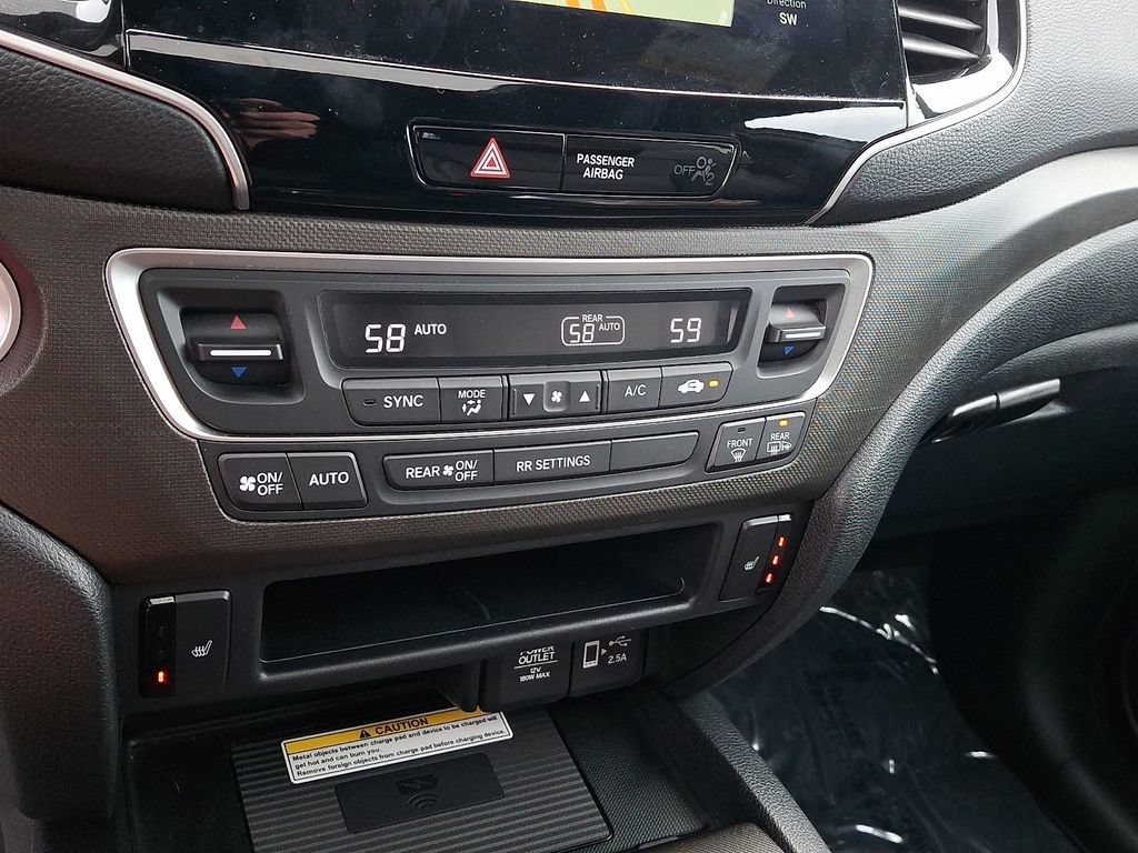 Used 2022 Honda Passport TrailSport image 17