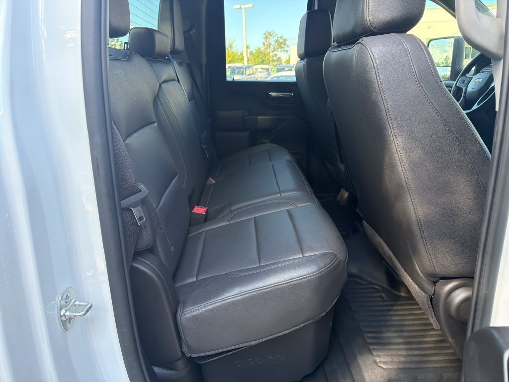 Used 2025 Chevrolet Silverado 2500 W/T AWD/4WD image 28