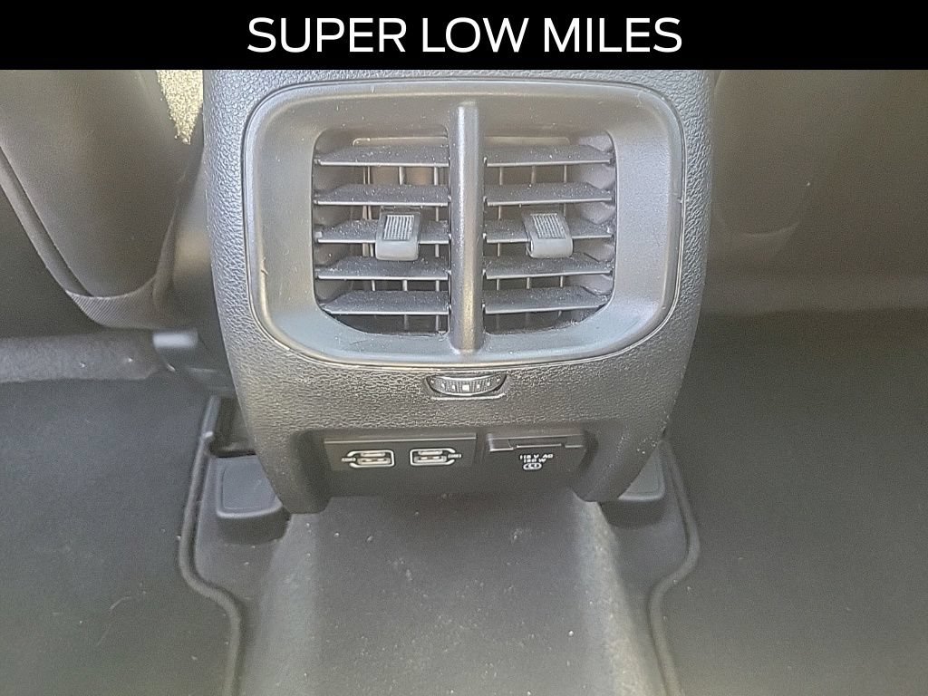Used 2023 Jeep Cherokee Altitude Lux w/ Lux Elite Package AWD/4WD image 9