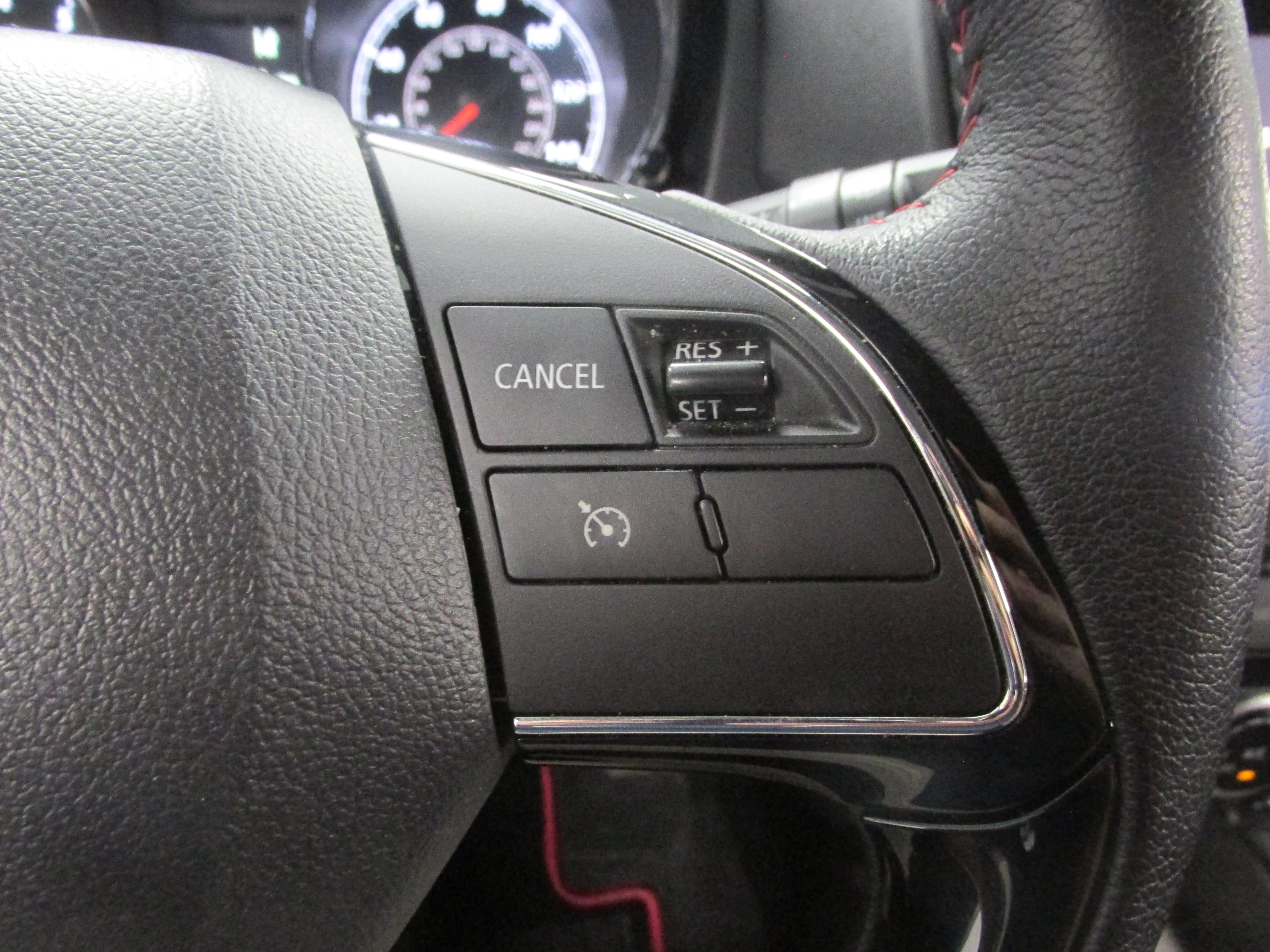 Used 2024 Mitsubishi Outlander Sport Ralliart AWD/4WD image 31