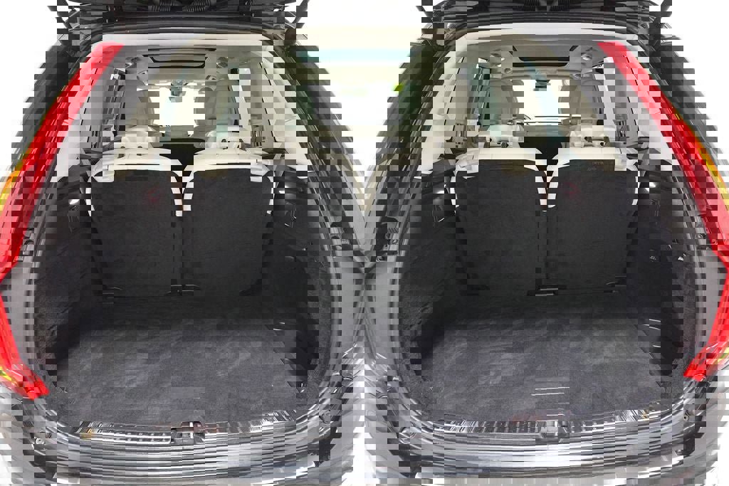 Used 2023 Volvo XC90 B6 Ultimate w/ Protection Package Premier image 28