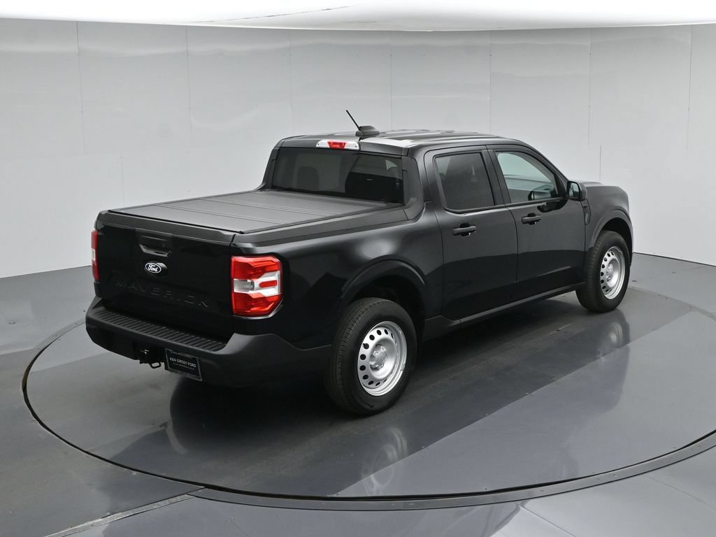 Certified 2025 Ford Maverick XL FWD image 33