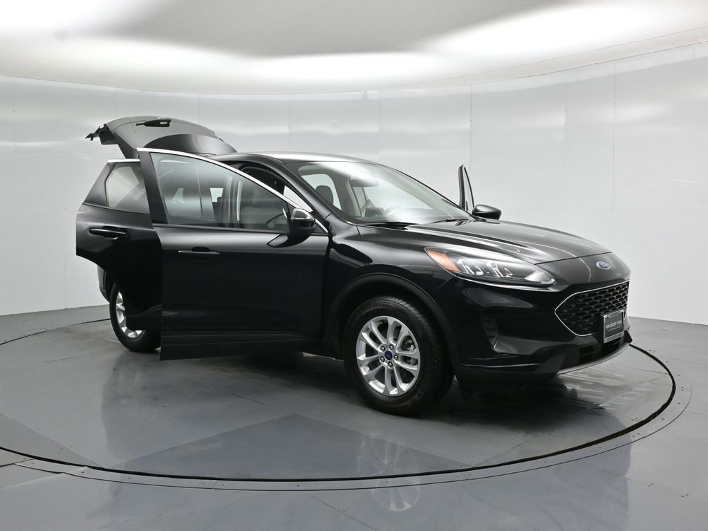Certified 2021 Ford Escape SE image 52
