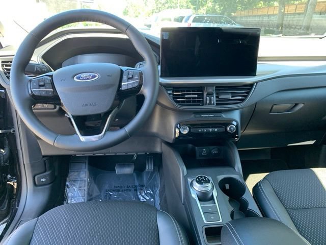 Certified 2025 Ford Escape SE FWD image 17
