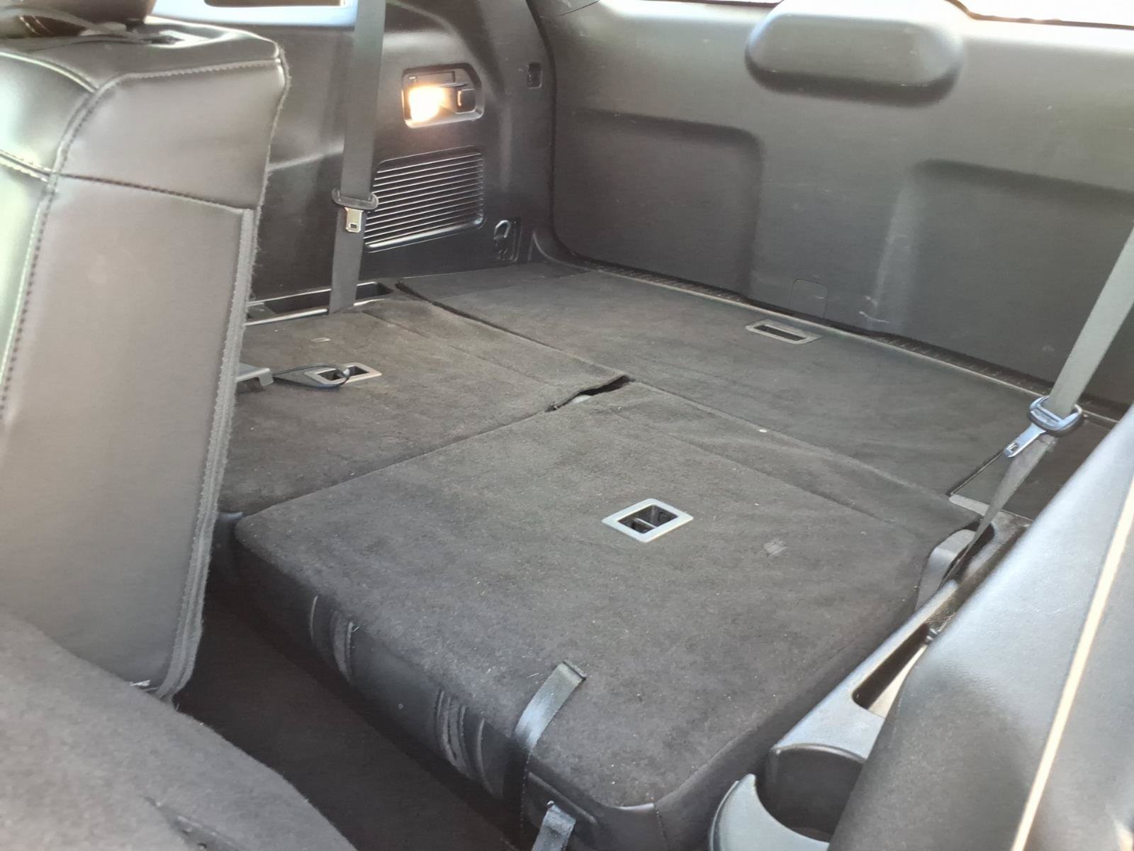 Certified 2023 Ford Explorer XLT w/ Equipment Group 202A AWD/4WD image 11