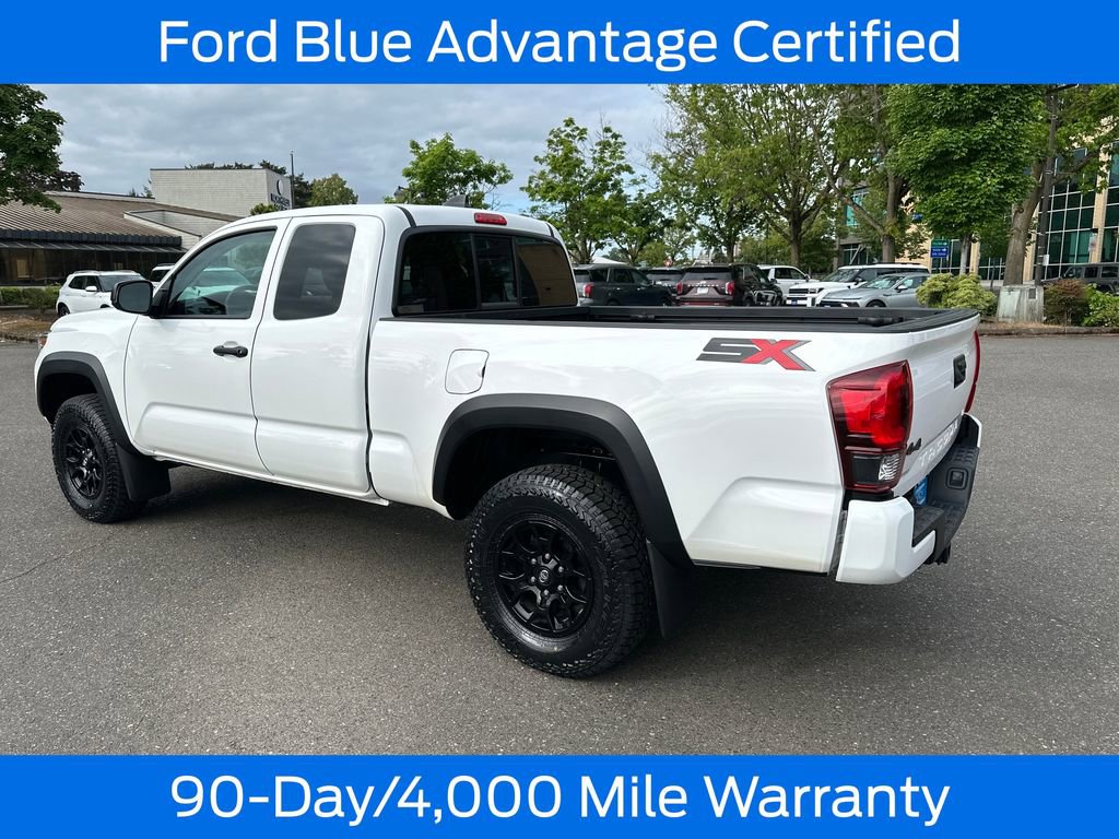 Used 2022 Toyota Tacoma SR w/ SX Package AWD/4WD image 5