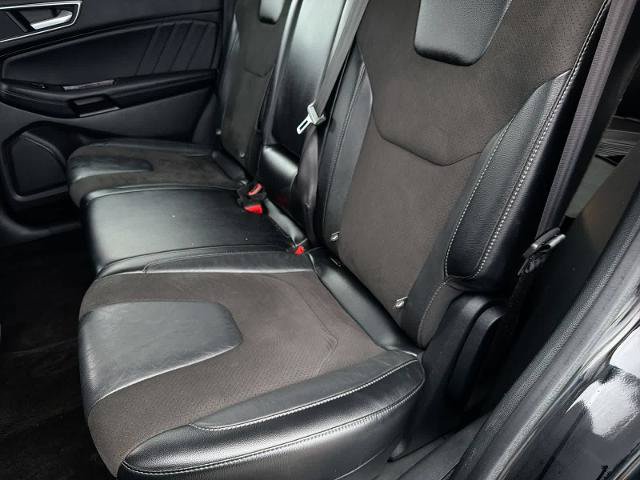Certified 2018 Ford Edge Sport w/ Technology Package AWD/4WD image 21
