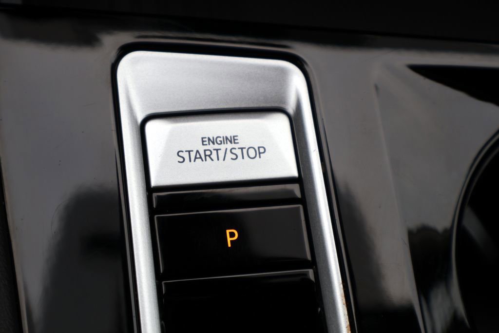 Used 2025 Volkswagen Atlas SE FWD image 7