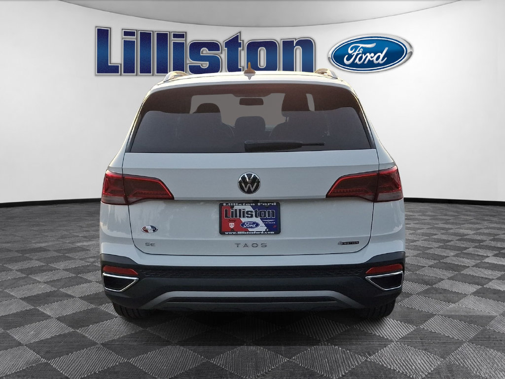 Used 2022 Volkswagen Taos SE AWD/4WD image 5