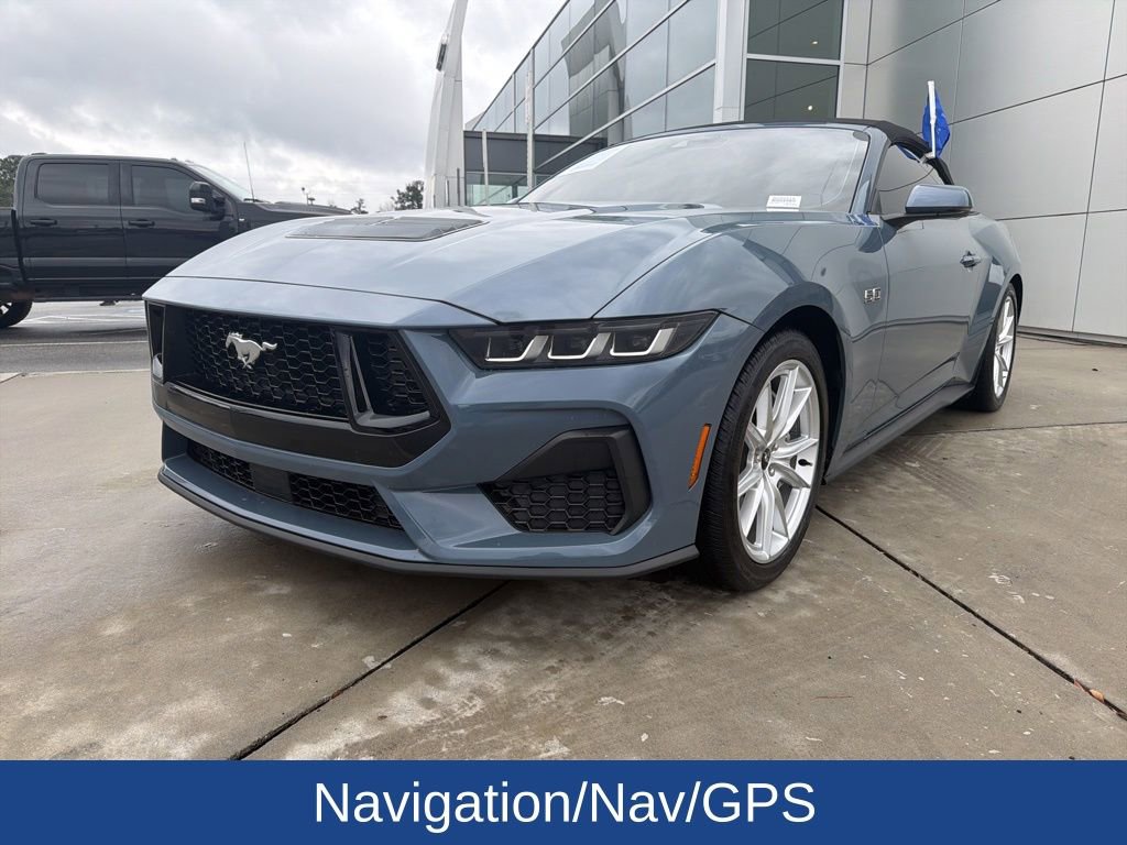 Certified 2025 Ford Mustang GT Premium image 3