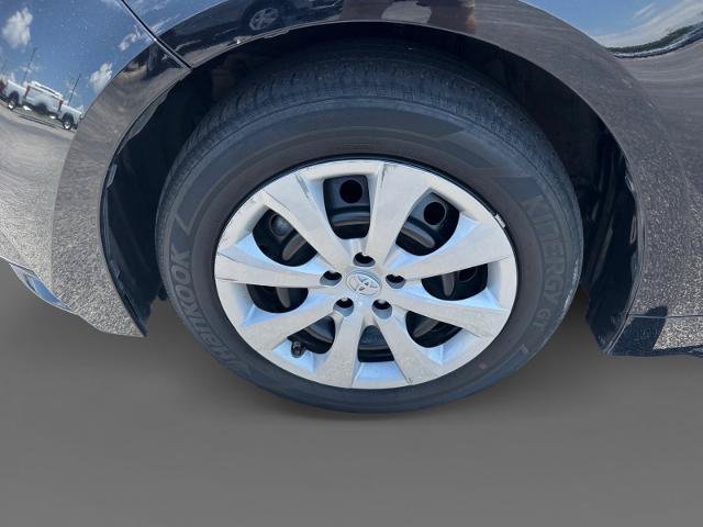 Used 2023 Toyota Corolla LE FWD image 9