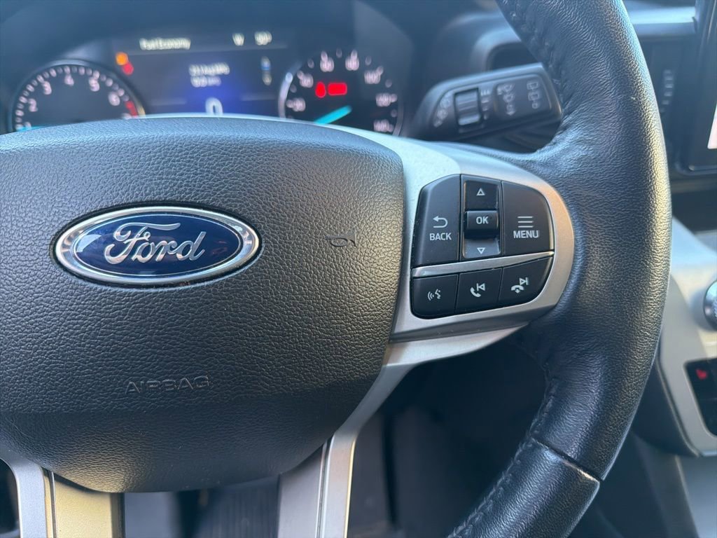 Certified 2022 Ford Explorer XLT image 26