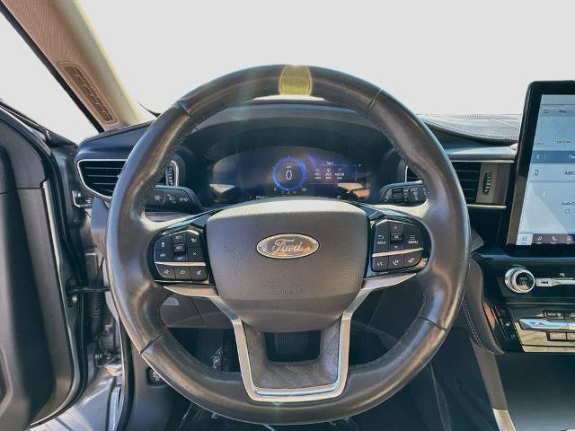 Certified 2022 Ford Explorer Platinum w/ Equipment Group 601A AWD/4WD image 10