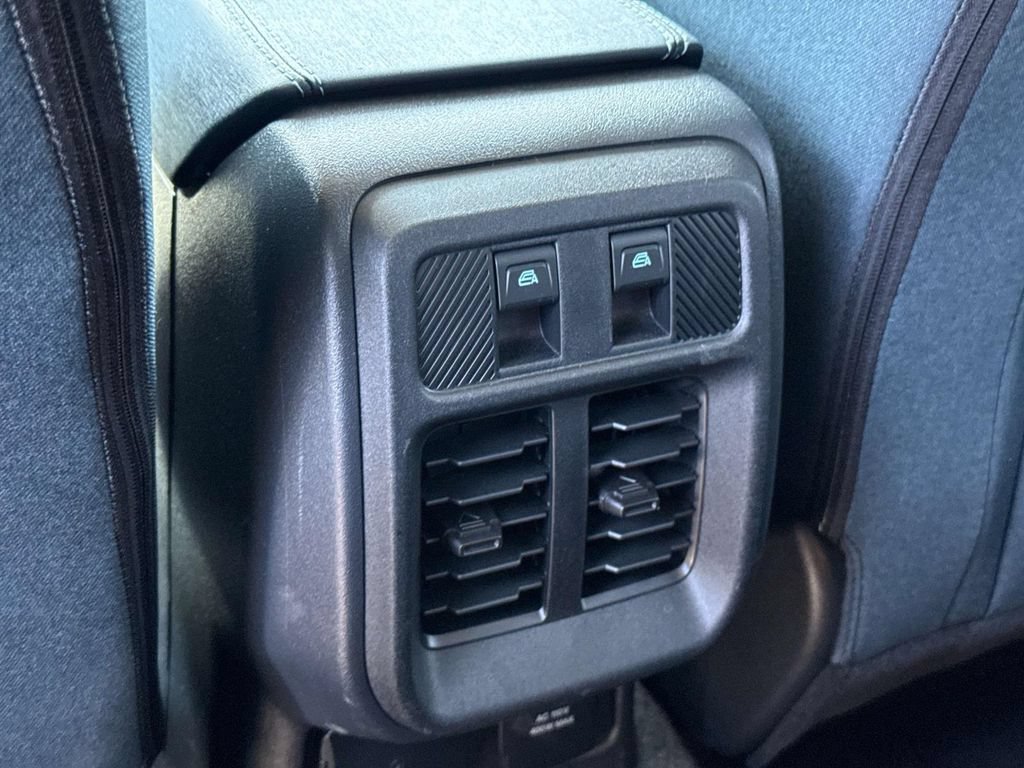 Certified 2025 Ford Bronco Heritage Edition AWD/4WD image 13