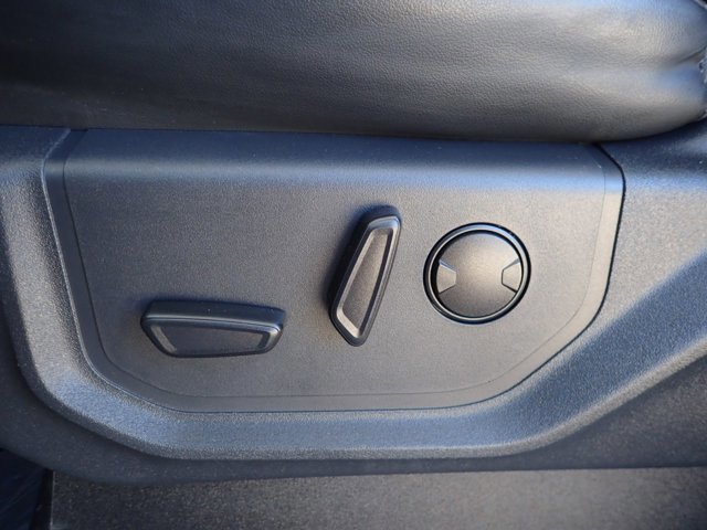 Certified 2023 Ford Expedition XLT image 13