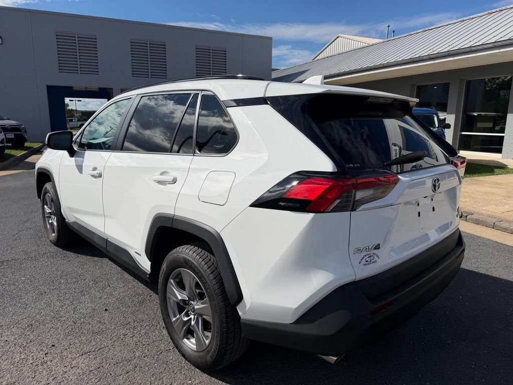 Used 2023 Toyota RAV4 XLE w/ Convenience Package AWD/4WD image 3