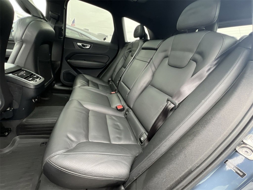 Used 2019 Volvo XC60 T5 Inscription w/ Protection Package Premier image 24