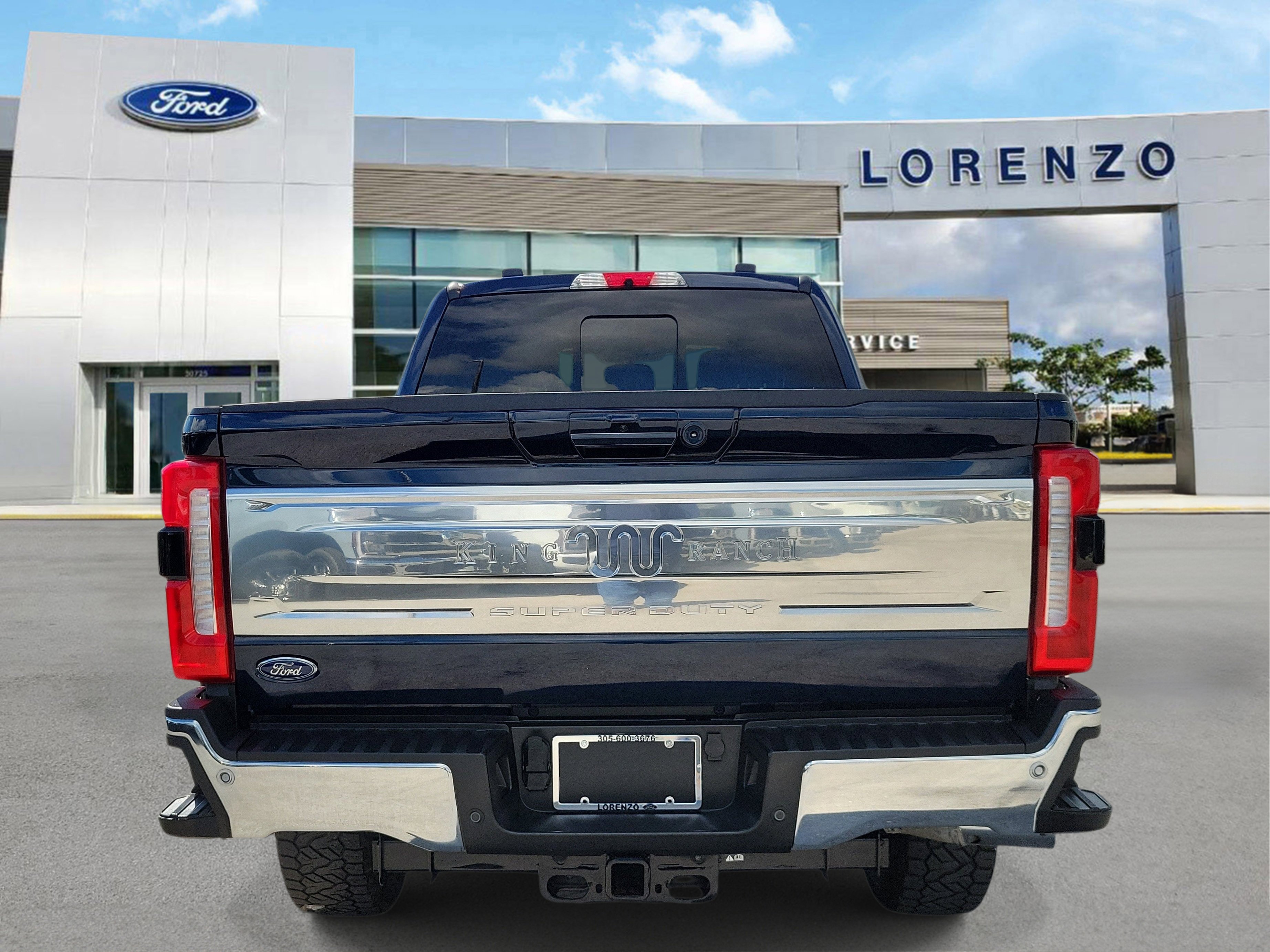 Certified 2024 Ford F250 King Ranch w/ Chrome Package AWD/4WD image 6