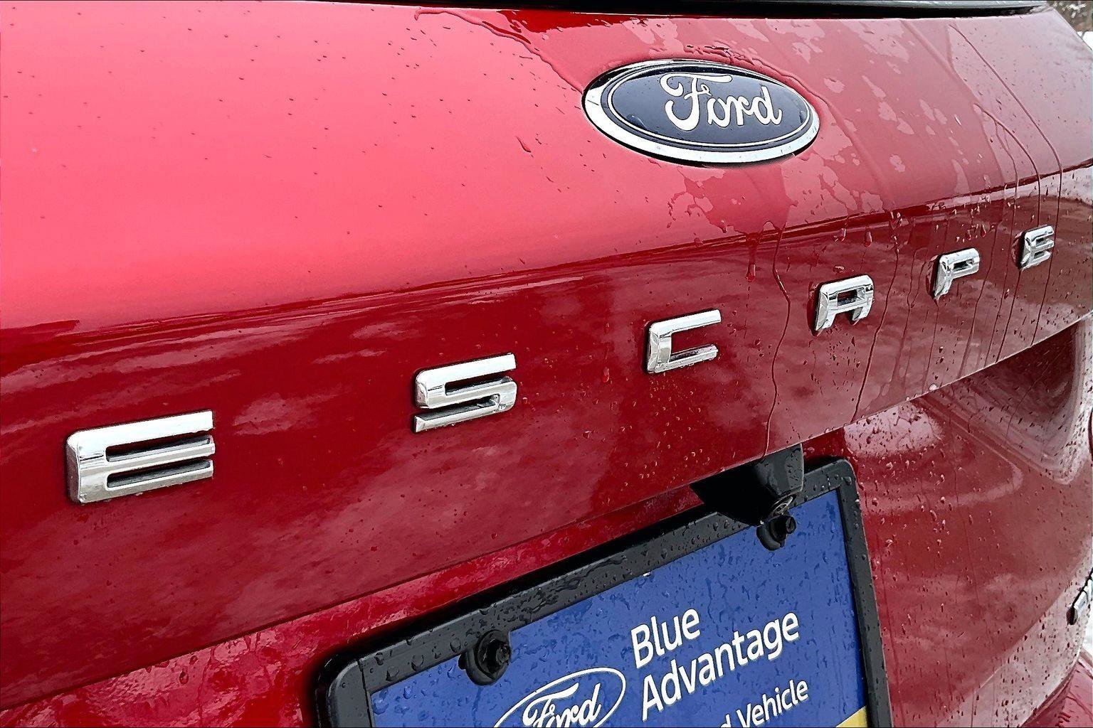 Certified 2023 Ford Escape ST-Line w/ Tech Pack #1 image 18