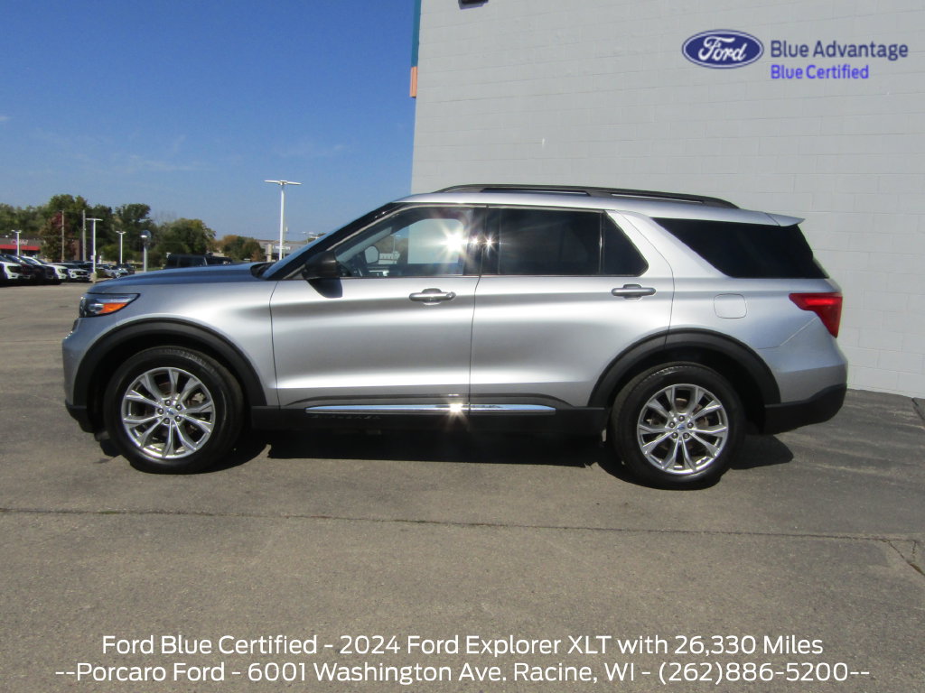 Certified 2024 Ford Explorer XLT w/ Equipment Group 202A AWD/4WD image 2