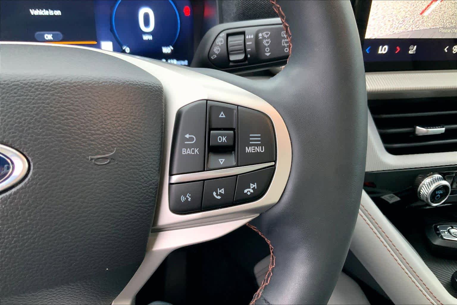 Certified 2025 Ford Explorer Active w/ Active Comfort Package RWD image 24