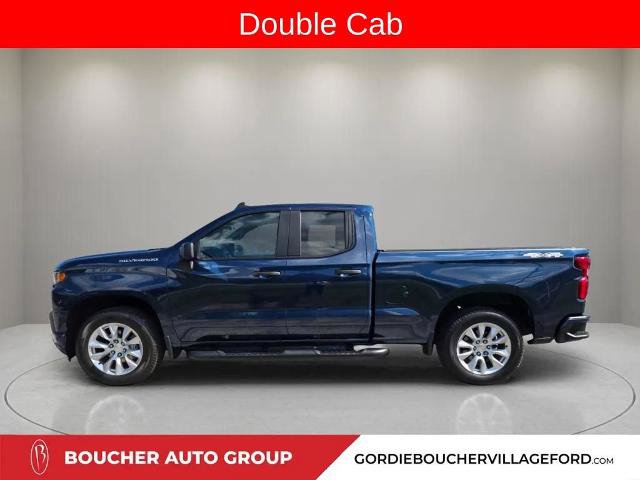 Used 2020 Chevrolet Silverado 1500 Custom w/ Custom Value Package AWD/4WD image 4