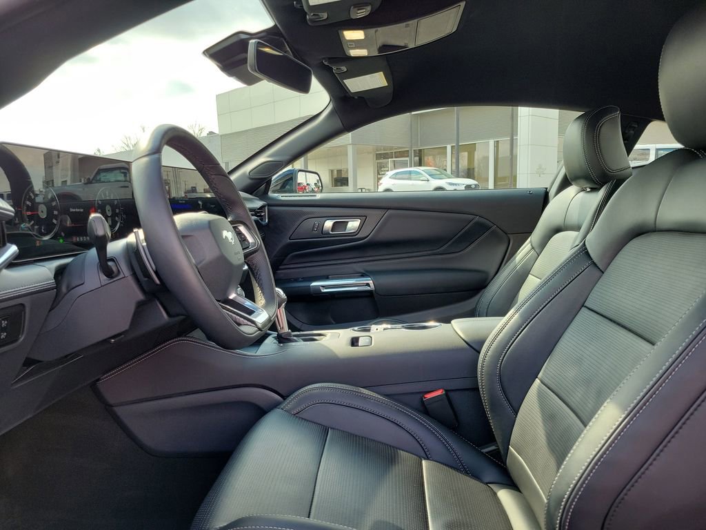Certified 2025 Ford Mustang GT Premium image 14
