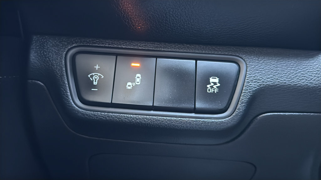 Used 2024 Kia Forte GT FWD image 17