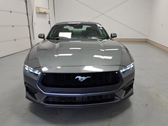 Certified 2025 Ford Mustang Coupe RWD image 8