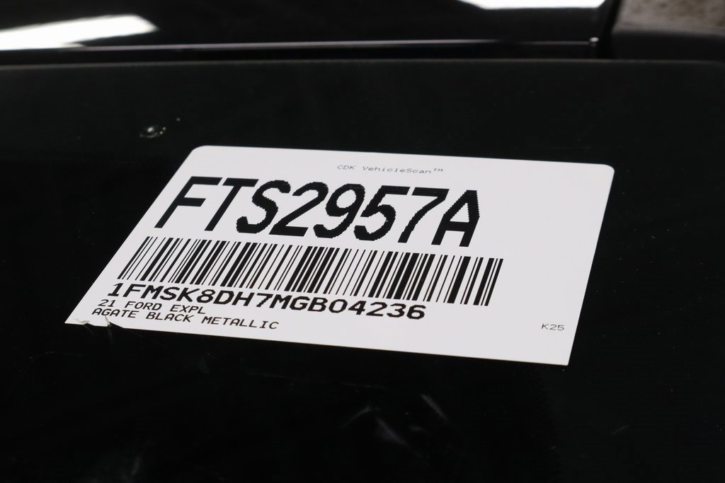 Certified 2021 Ford Explorer XLT image 37