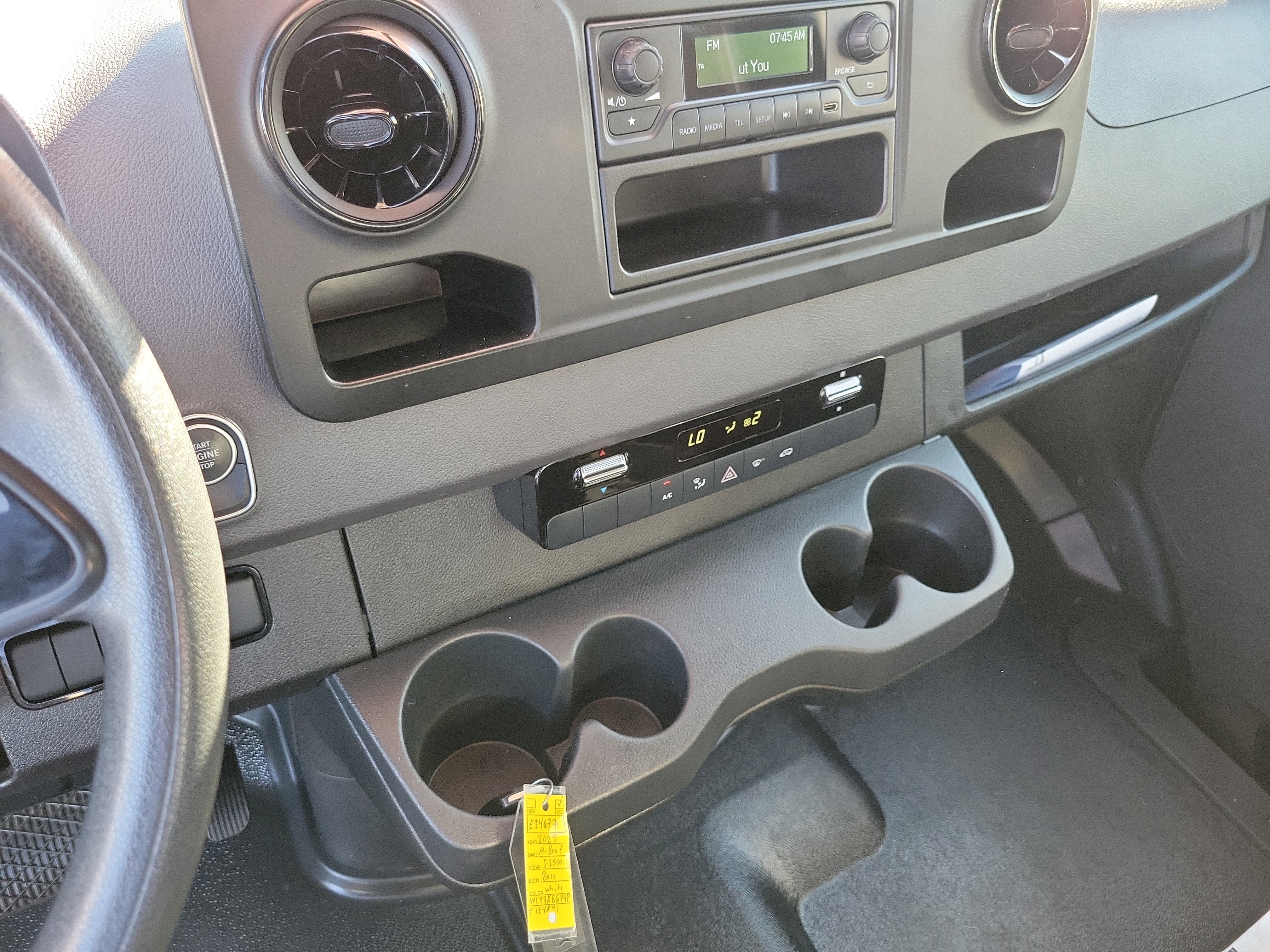 Used 2023 Mercedes-Benz Sprinter 1500 image 7