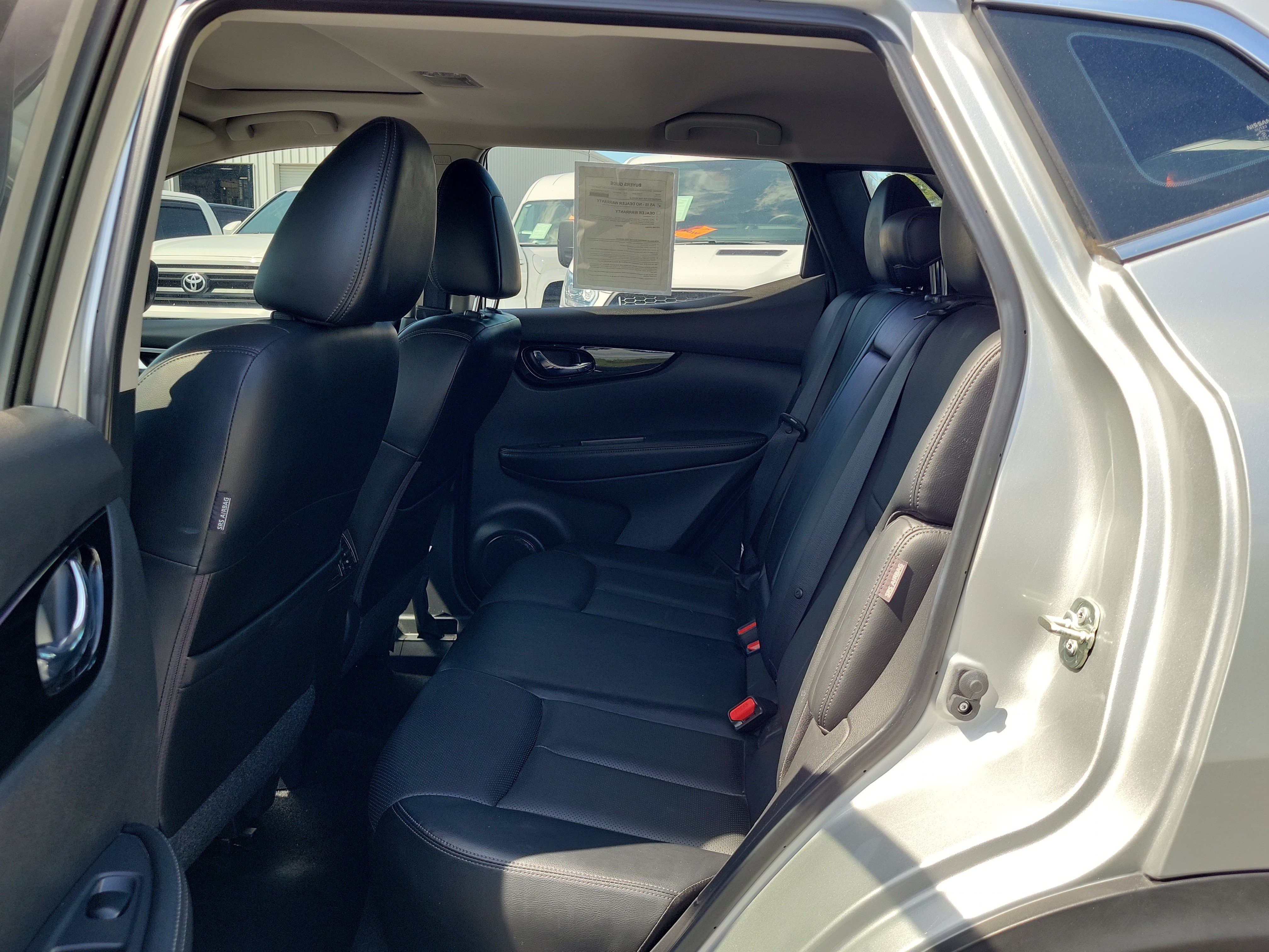 Used 2022 Nissan Rogue Sport SL w/ Premium Package AWD/4WD image 12