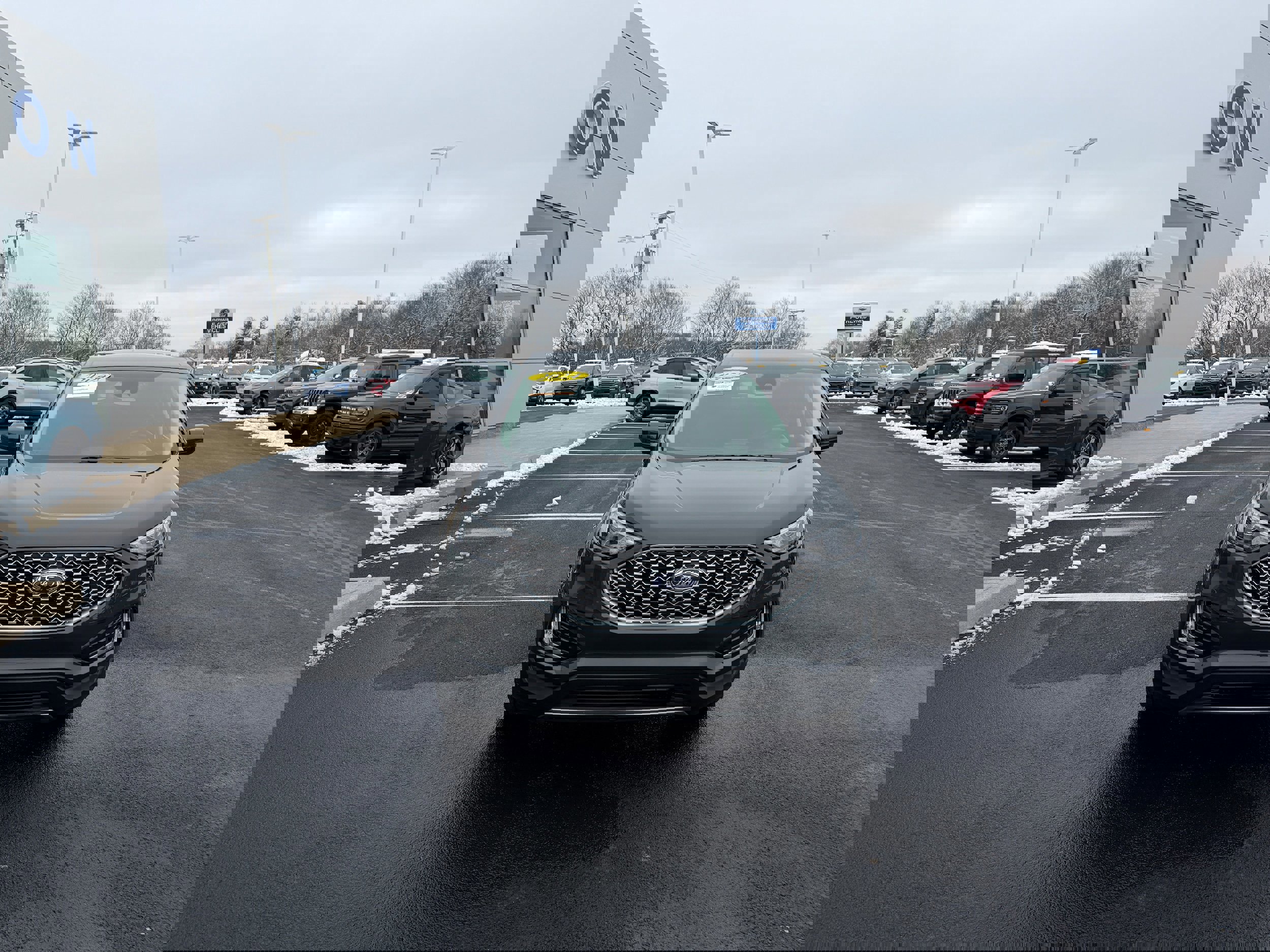 Certified 2024 Ford Edge SEL w/ Convenience Package image 9