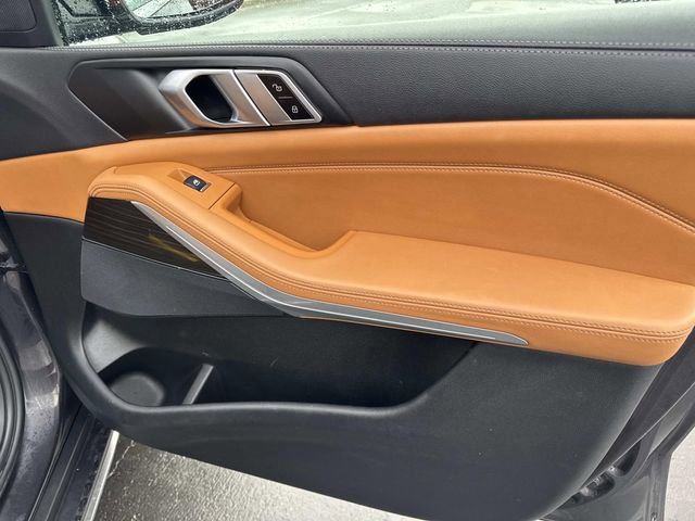 Used 2023 BMW X5 sDrive40i w/ Parking Assistance Package image 36