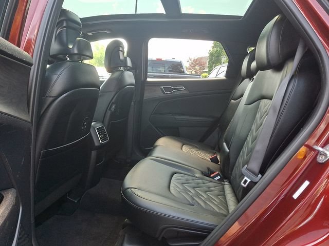 Used 2023 Kia Sportage X-Pro AWD/4WD image 11