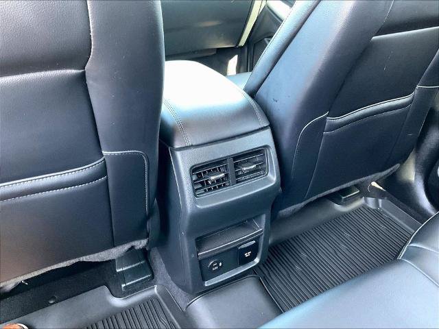 Certified 2022 Ford Edge SEL w/ Convenience Package AWD/4WD image 10