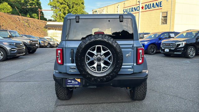 Certified 2025 Ford Bronco Badlands AWD/4WD image 8