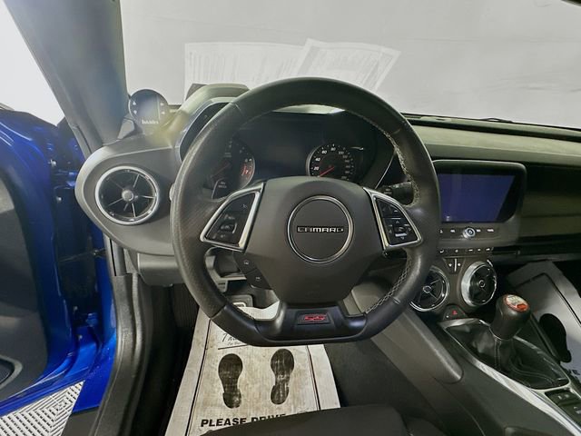 Used 2018 Chevrolet Camaro SS RWD image 16
