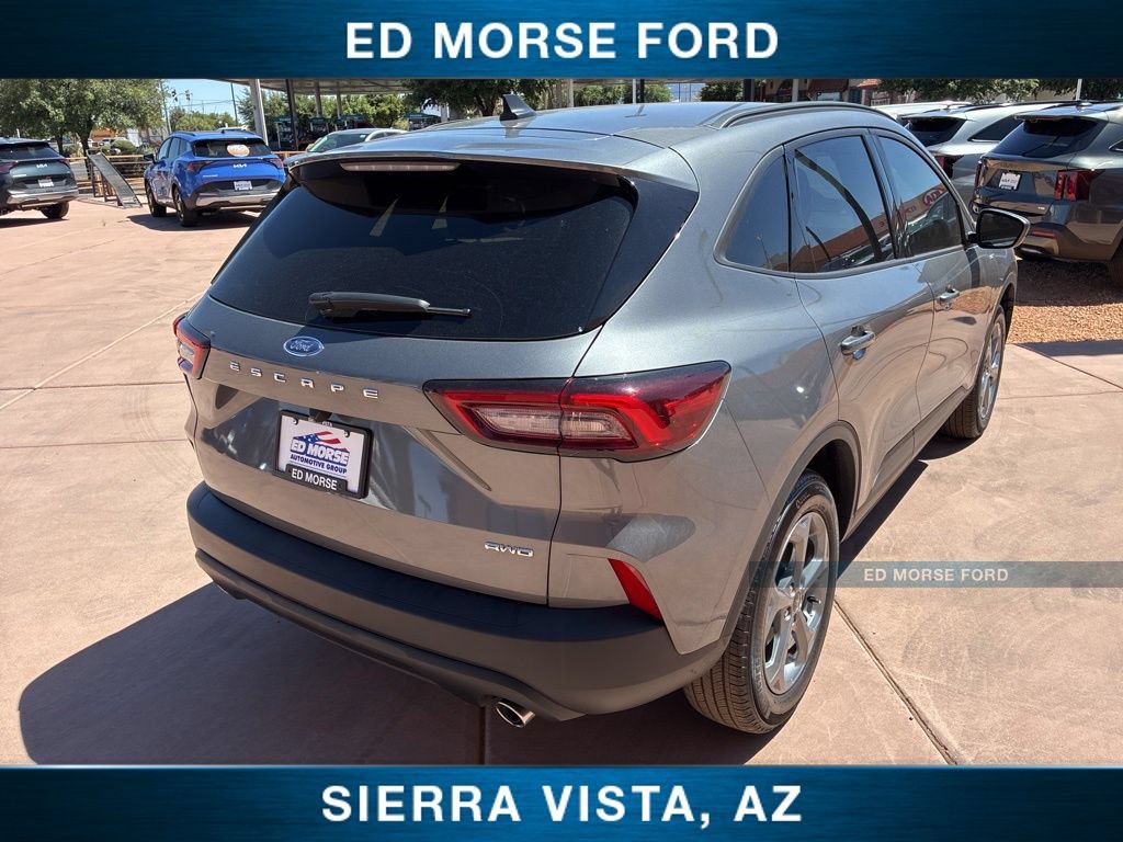 Certified 2025 Ford Escape ST-Line AWD/4WD image 9
