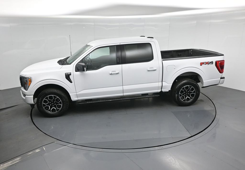 Certified 2022 Ford F150 XLT w/ Equipment Group 302A High image 44