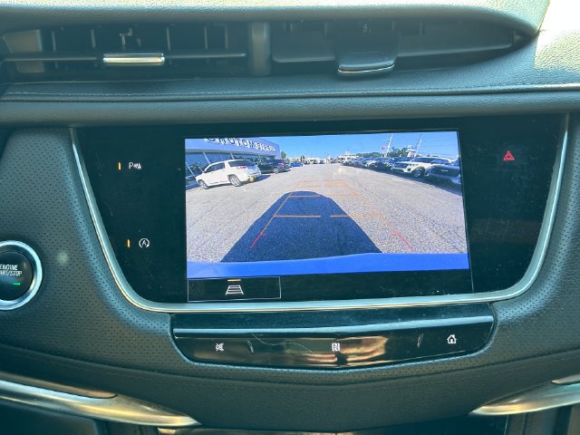 Used 2021 Cadillac XT5 Luxury w/ LPO, Floor Liner Package FWD image 17